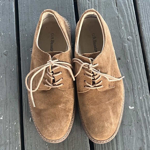 G.H. BASS Men’s Pasadena Tan Suede Buck size 7, like new condition. - Picture 2 of 5